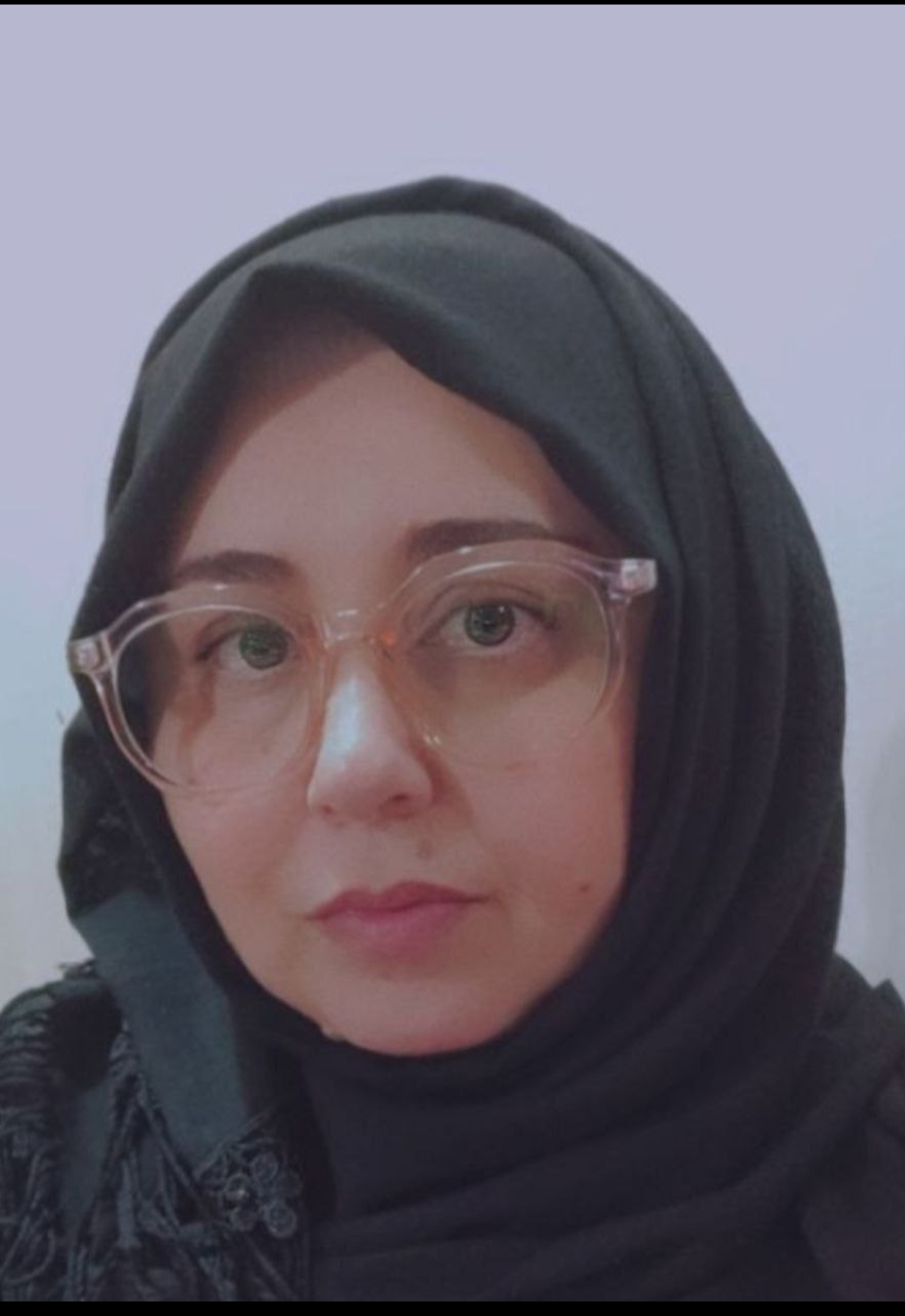 ايناس محمد مجهول